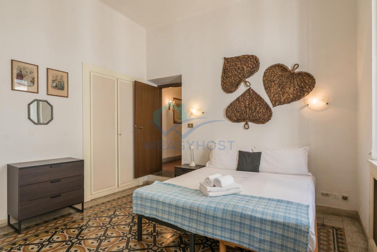 Warm Nest In The Old Building Of Piazza Navona Appartement