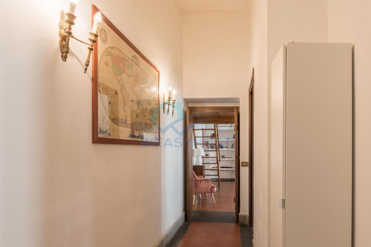 Warm Nest In The Old Building Of Piazza Navona Appartement