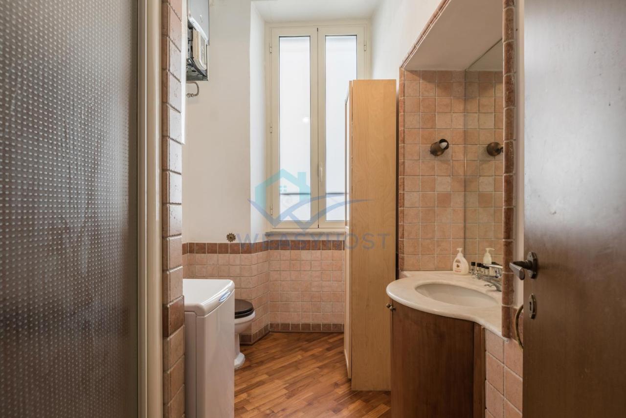 Warm Nest In The Old Building Of Piazza Navona Apartment Rome